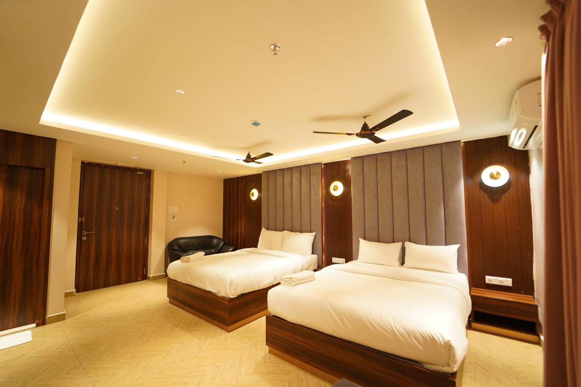 Hotel Ananta Sayana Μπουμπάνεσβαρ Εξωτερικό φωτογραφία