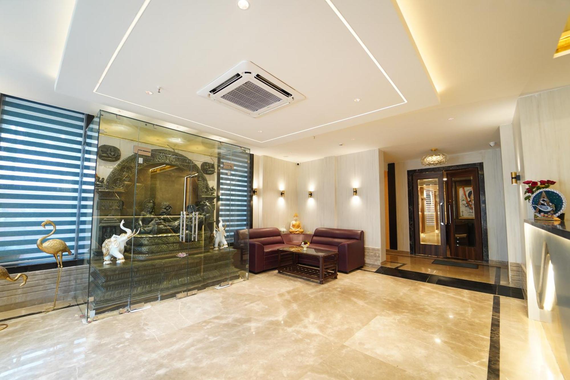 Hotel Ananta Sayana Μπουμπάνεσβαρ Εξωτερικό φωτογραφία
